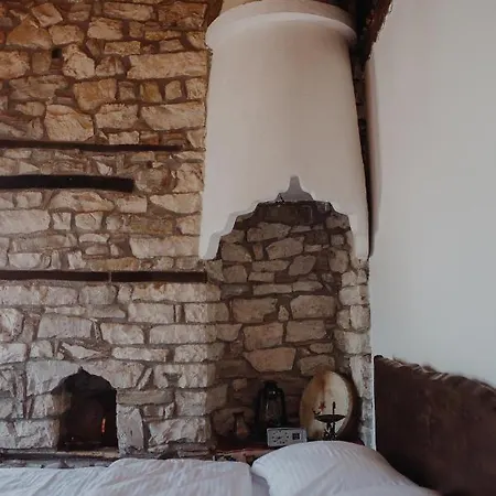 Tradita E Beratit Hotel Berat