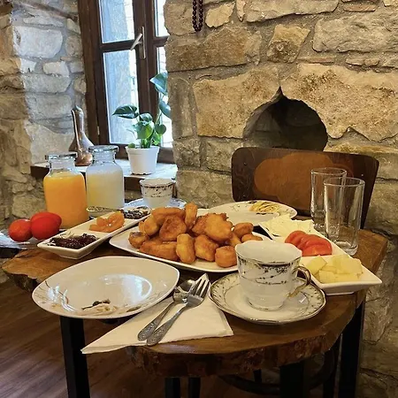 Hotel Tradita E Beratit Berat