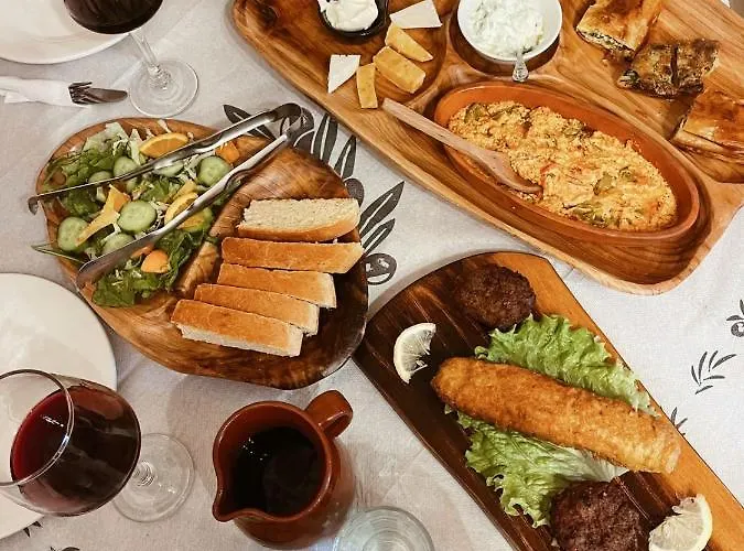 Tradita E Beratit 4*