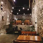 Tradita E Beratit Hotell Berat