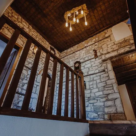 Hotel Tradita E Beratit Berat