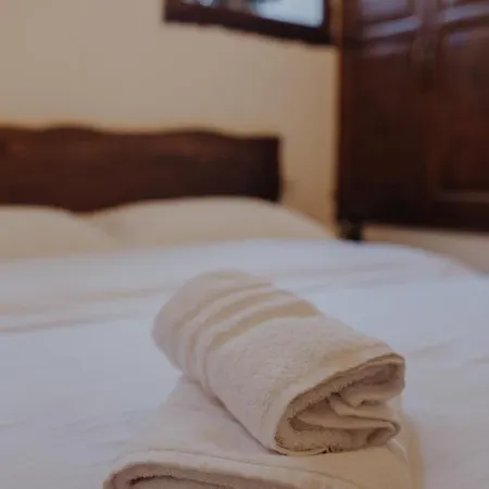 Tradita E Beratit Hotel 4*