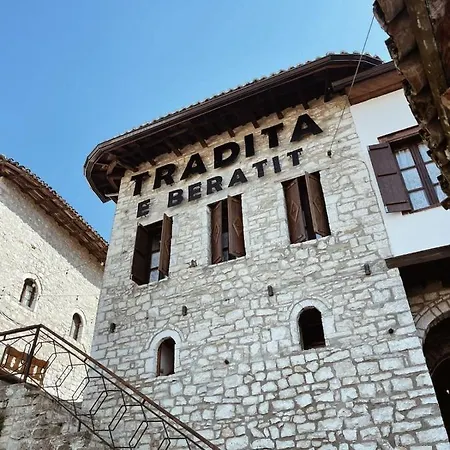 Tradita E Beratit Hotel Berat