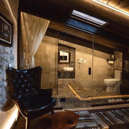 Hotel Tradita E Beratit