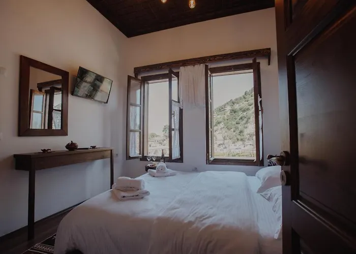 Tradita E Beratit 4* Berat