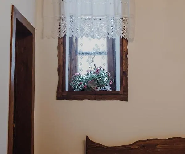 Hotel Tradita E Beratit