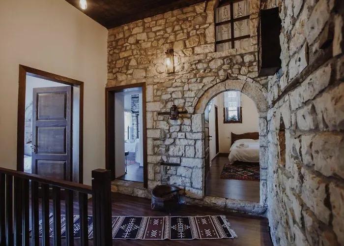 Tradita E Beratit 4*